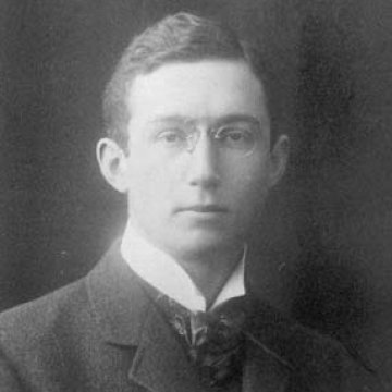 Image of Max  Abraham